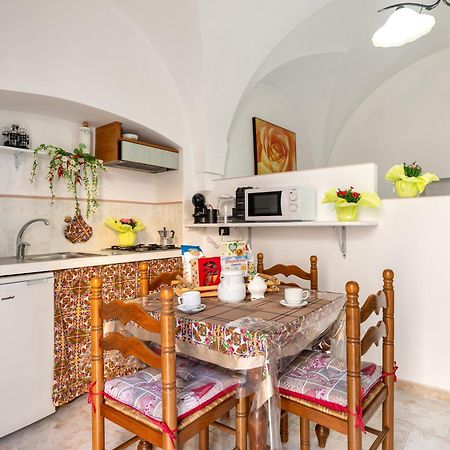 Dimora Dei Messapi Villa เชจลีเมสซาปิกา ภายนอก รูปภาพ