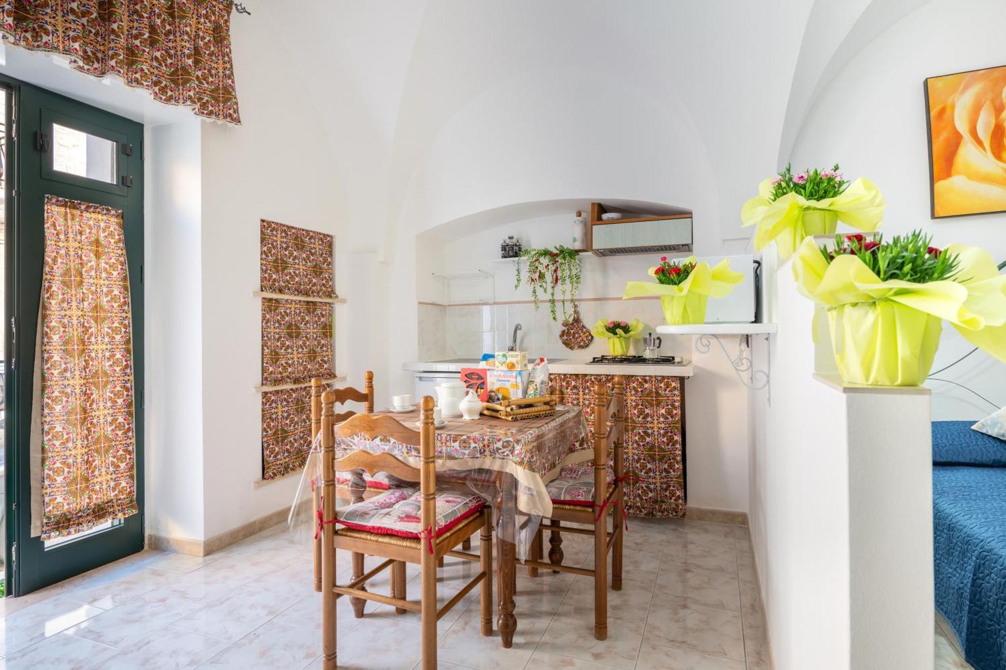 Dimora Dei Messapi Villa เชจลีเมสซาปิกา ภายนอก รูปภาพ